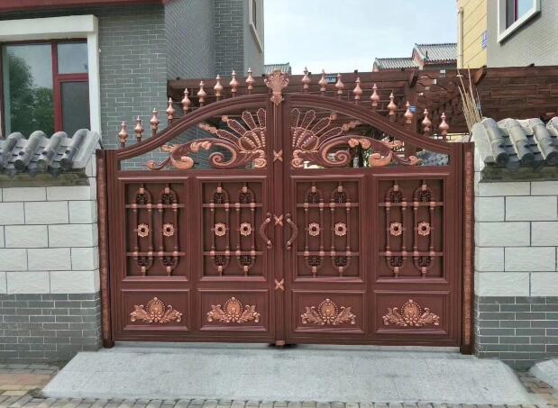 鋁藝大門型材可以在原有款式基礎上做一定程度(圖1) 鋁藝大門型材可以在原有款式基礎上做一定程度(圖1)